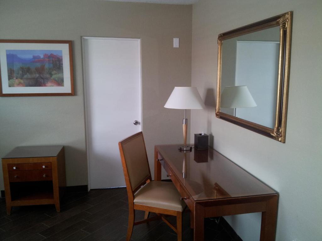 Oasis Boutique Motel Boulder City Pokoj fotografie